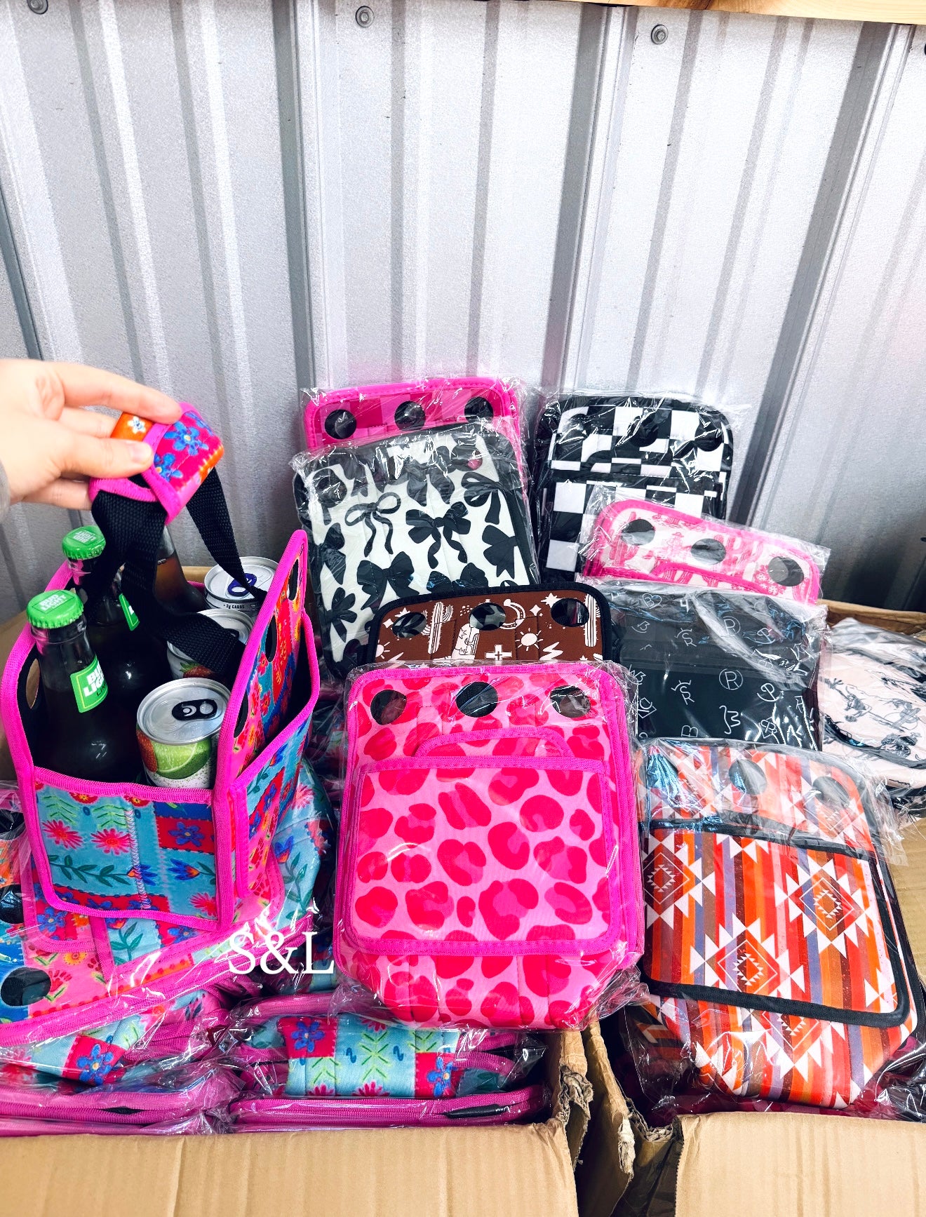6 pack holders (sent randomly)
