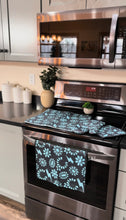 In stock kitchen sets (oven mitt, drying mat & towel)