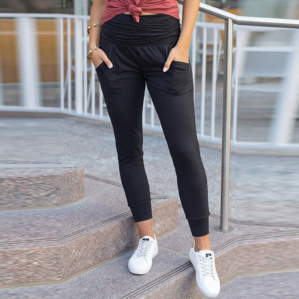 Black leggings *sale*